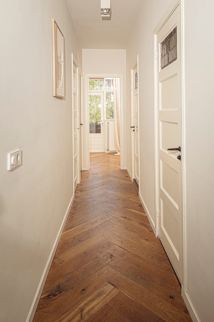 Foto 24 van Van Tuyll van Serooskerkenplein 36-1