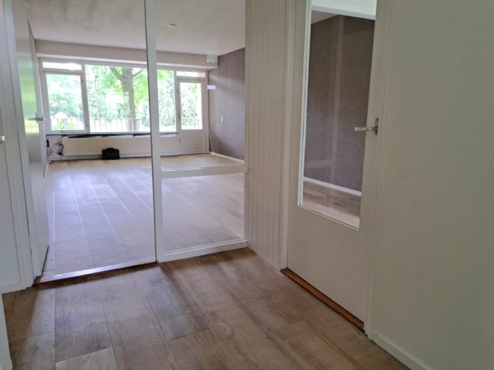 Photo 12 of Malvert 6839