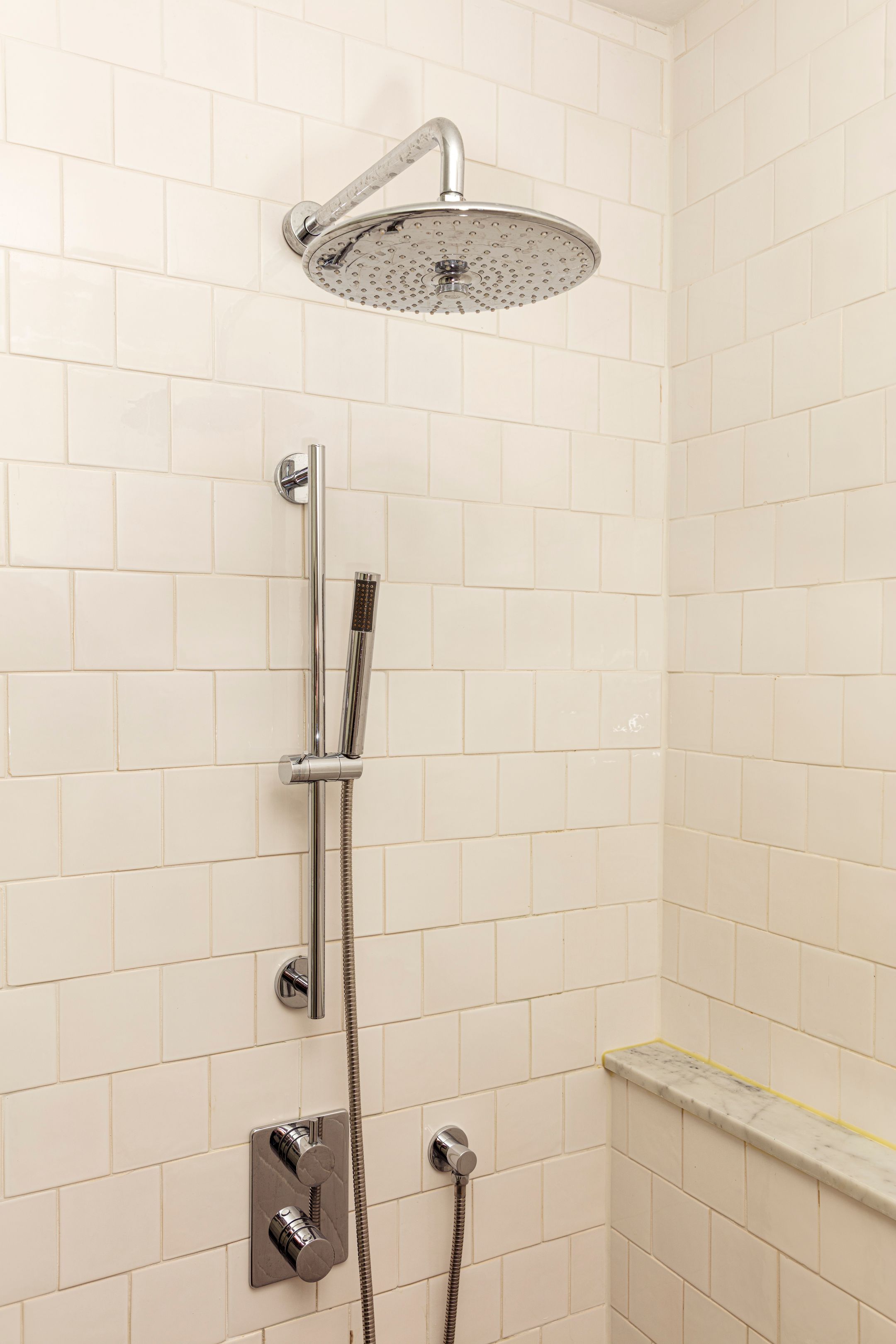 Photo 30 of Van Tuyll van Serooskerkenplein 36-1