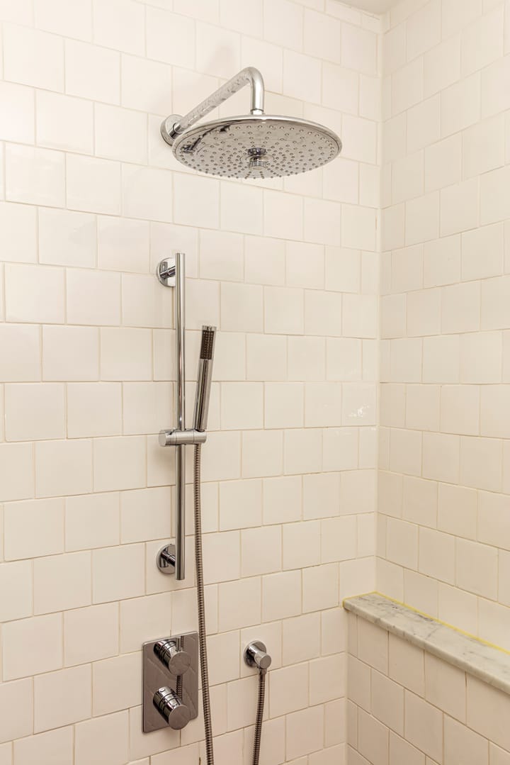 Foto 30 van Van Tuyll van Serooskerkenplein 36-1