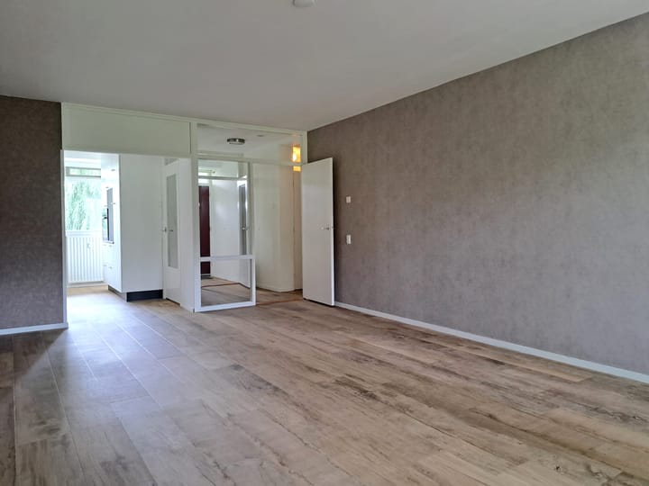 Photo 15 of Malvert 6839