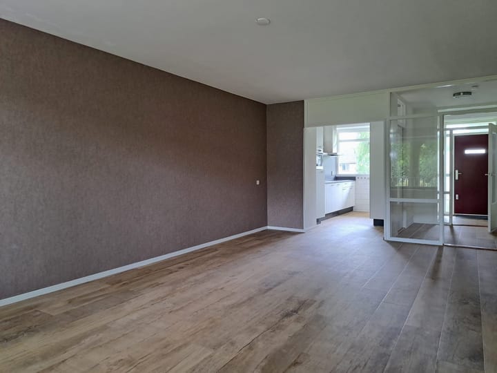 Photo 16 of Malvert 6839