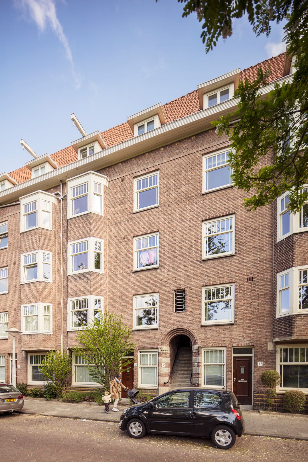 Photo 32 of Van Tuyll van Serooskerkenplein 36-1