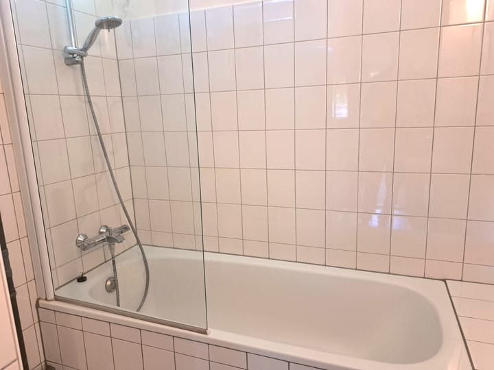 Photo 29 of Malvert 6839