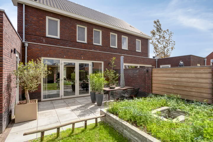 Foto 34 van Custersweg 24