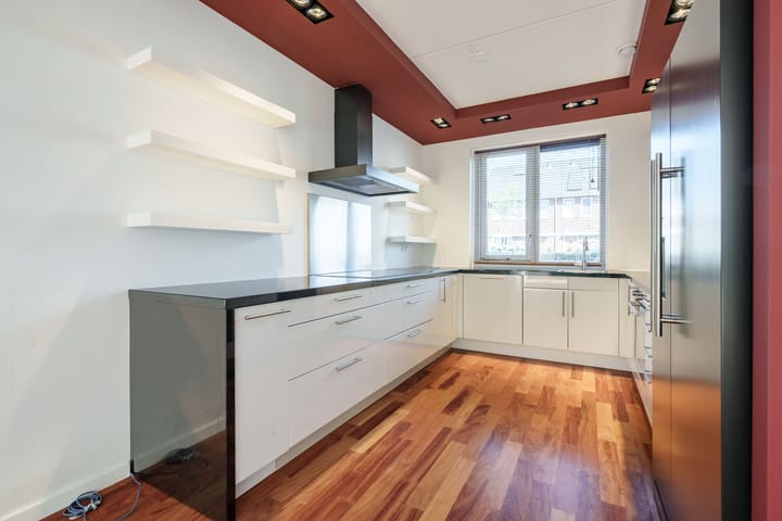 Foto 10 van Jan Jordensstraat 29