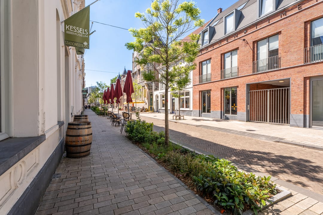 Foto 23 van Stationsstraat 24-04