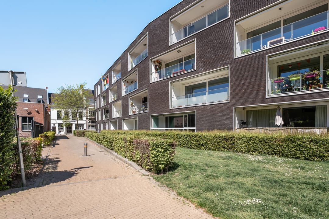 Foto 26 van Stationsstraat 24-04