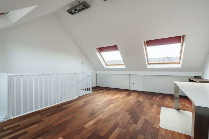 Foto 22 van Jan Jordensstraat 29