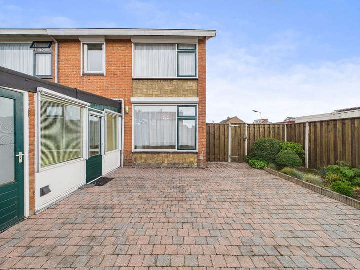 Foto 19 van Margrietstraat 1