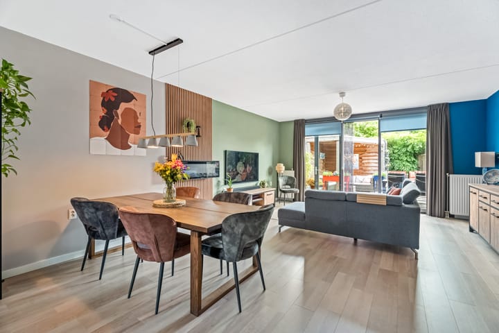 Foto 2 van Straat van Corsica 38