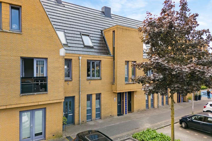 Foto 29 van Straat van Corsica 38