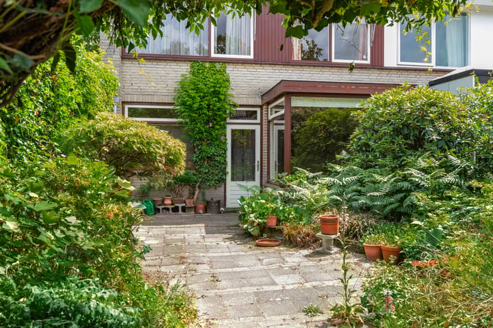 Foto 11 van Middachtenstraat 71