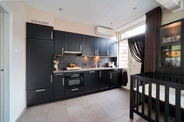 Foto 8 van Freesiaplein 4