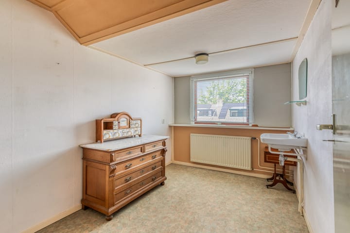 Foto 23 van Middachtenstraat 71