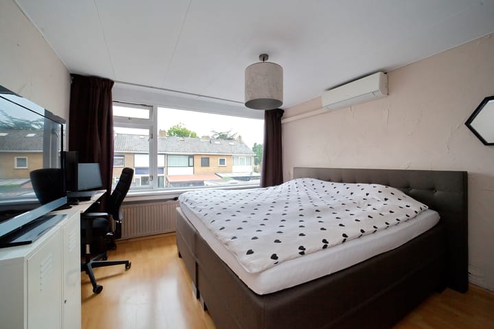 Foto 14 van Freesiaplein 4