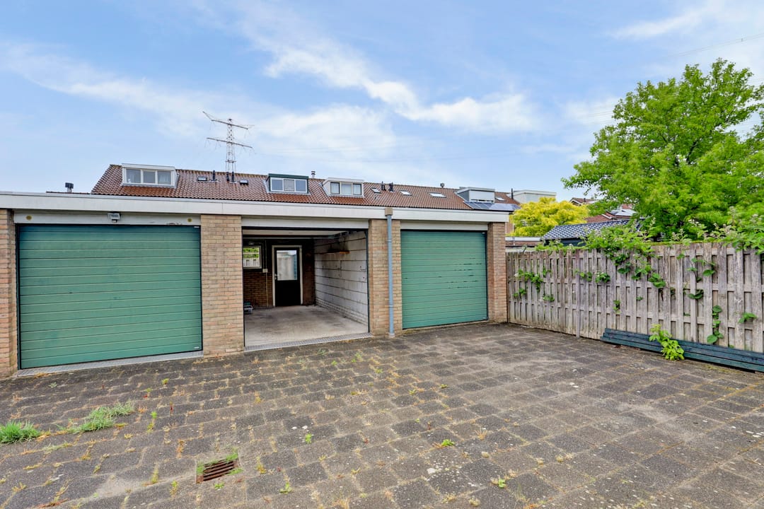 Foto 2 van Planetenlaan 36