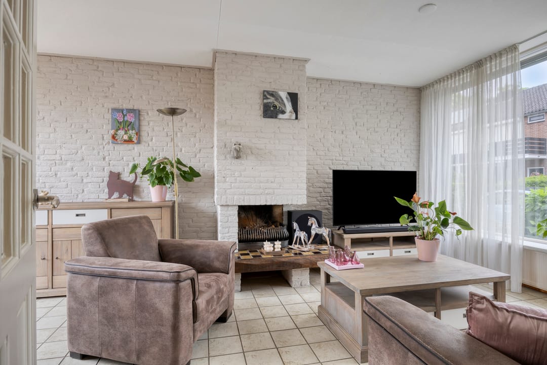 Foto 2 van Warmoeziershof 52