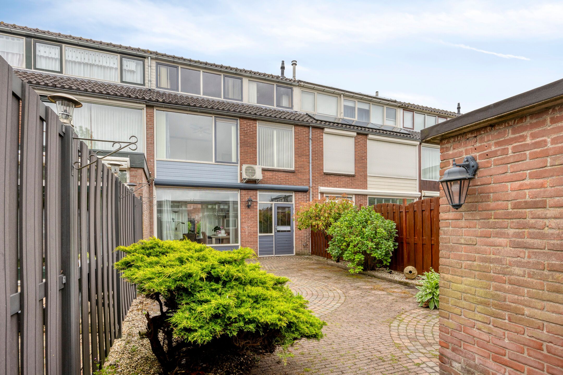 Foto 27 van Warmoeziershof 52