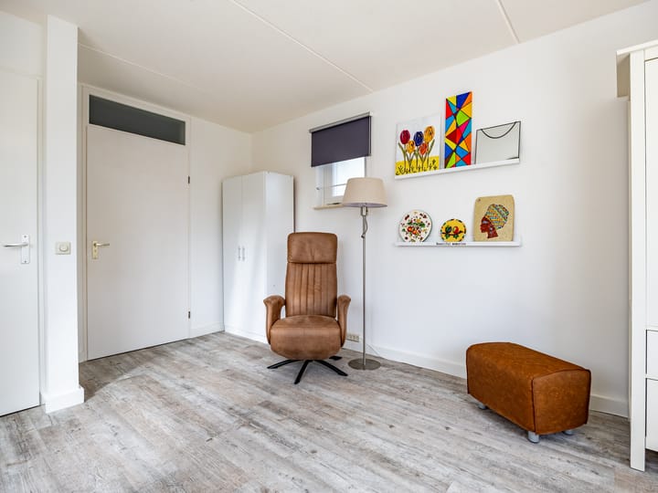 Foto 11 van Revelmanstraat 10