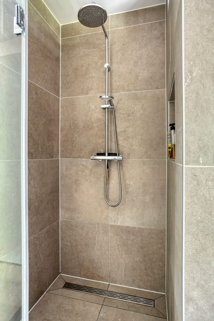 Foto 24 van Frits Koolhovenweg 53