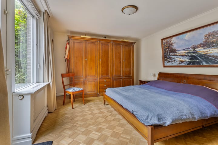 Foto 13 van Hendriklaan 8