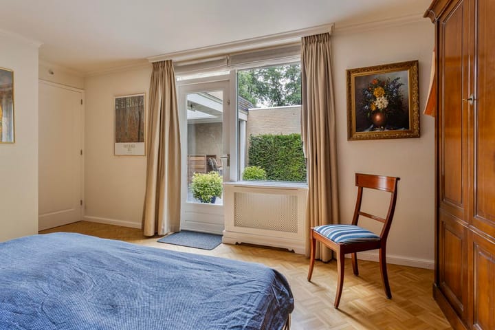 Foto 15 van Hendriklaan 8