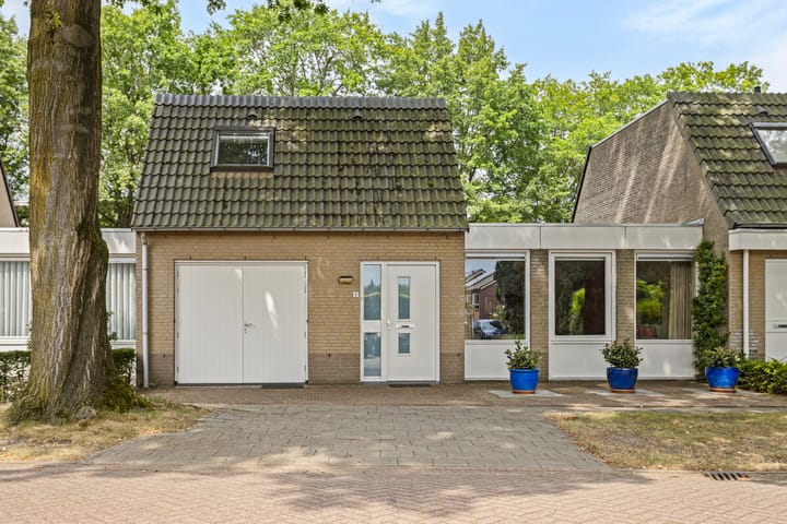 Foto 38 van Hendriklaan 8