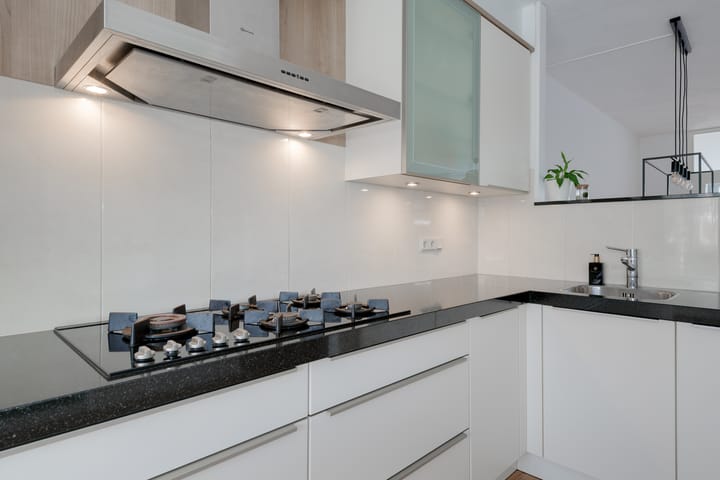 Photo 18 of Schaepmanstraat 48