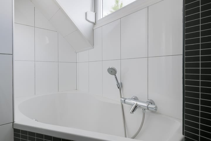 Photo 32 of Schaepmanstraat 48