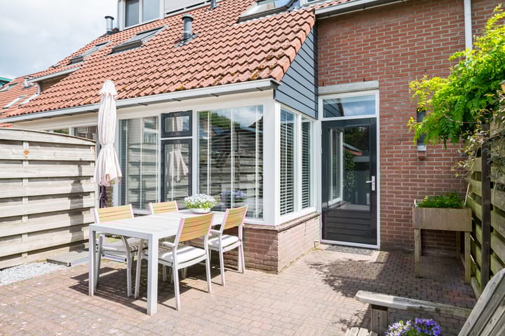 Photo 39 of Schaepmanstraat 48