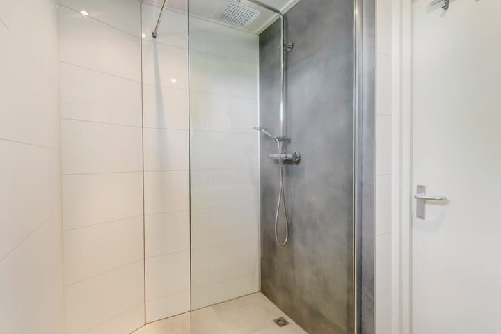 Foto 24 van Platenmakersstraat 59