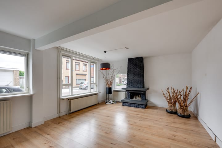 Foto 2 van Jacob Romansstraat 1