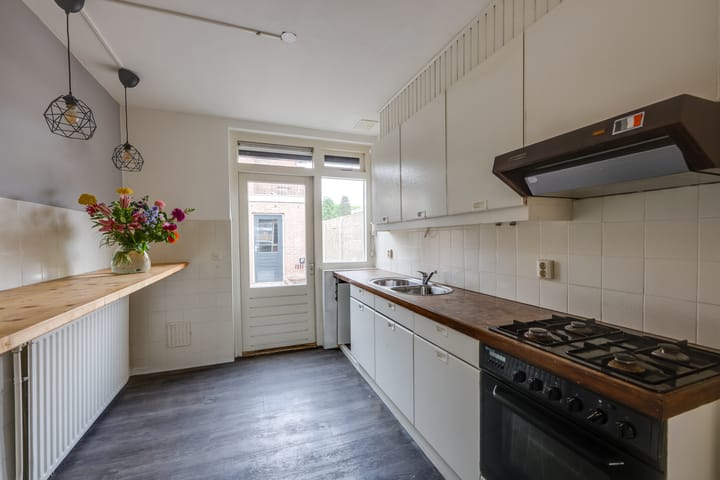 Foto 3 van Jacob Romansstraat 1