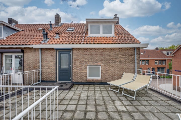 Foto 5 van Jacob Romansstraat 1