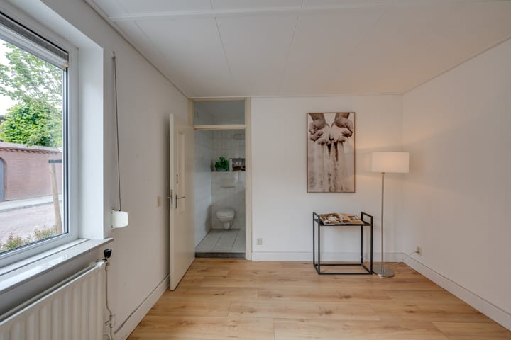 Foto 18 van Jacob Romansstraat 1