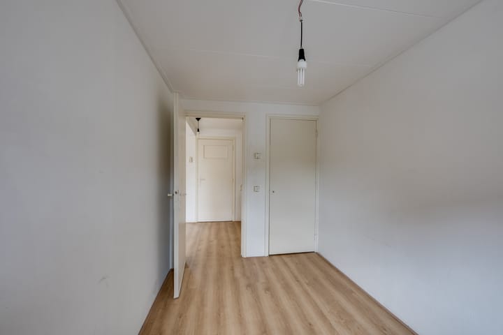 Foto 28 van Jacob Romansstraat 1