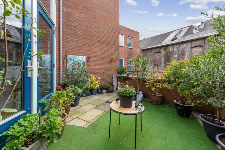 Photo 15 of Dirk Gerhardtstraat 21