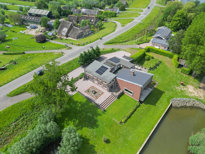 Photo 7 of Gelkenes 47-B