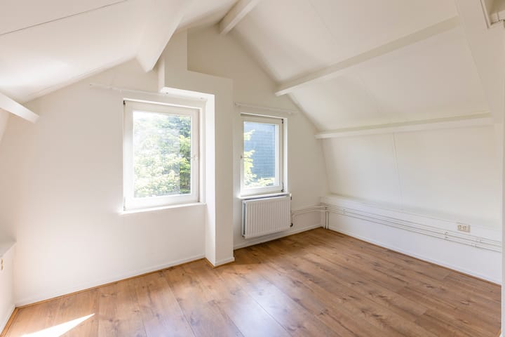 Foto 16 van Oosteinderweg 579