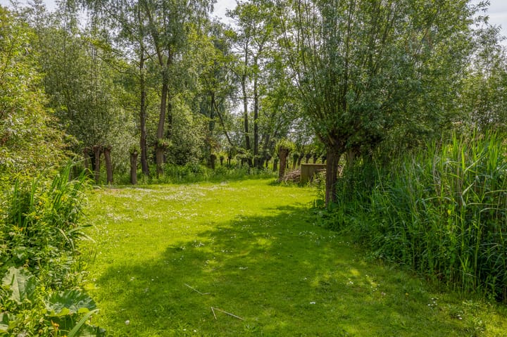 Photo 49 of Gelkenes 47-B