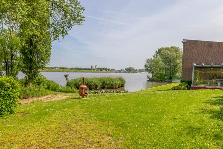 Photo 56 of Gelkenes 47-B