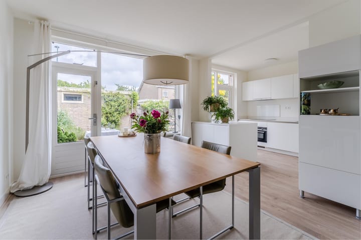 Foto 12 van Robert Kochlaan 12