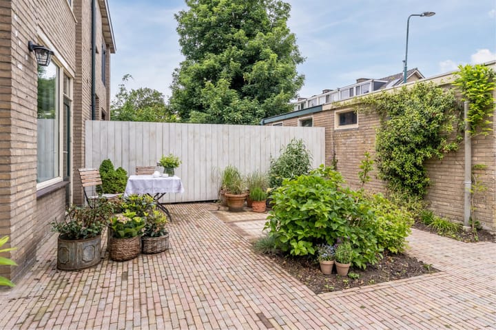 Foto 32 van Robert Kochlaan 12