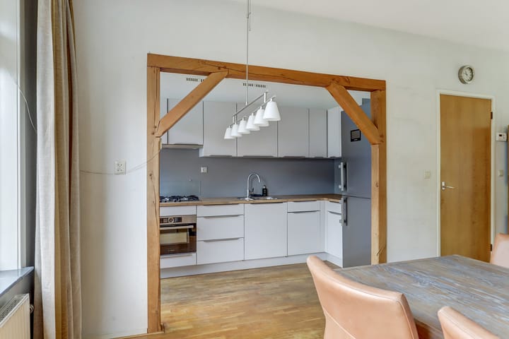 Foto 10 van Jan van Vleutenstraat 9