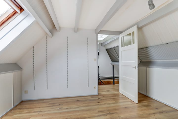 Foto 27 van Jan van Vleutenstraat 9