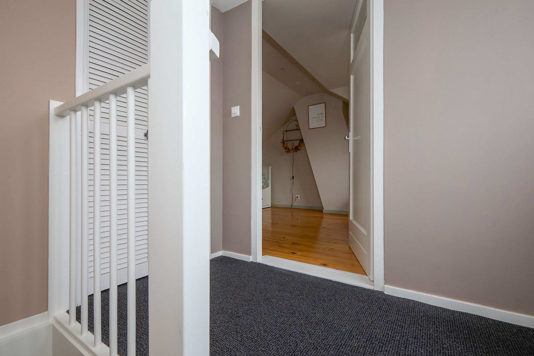 Photo 36 of Kanaalstraat 60