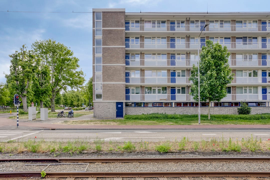 Foto 1 van Burgemeester Caan van Necklaan 124