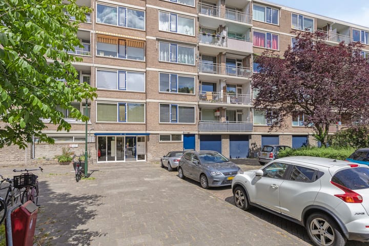 Foto 32 van Burgemeester Caan van Necklaan 124