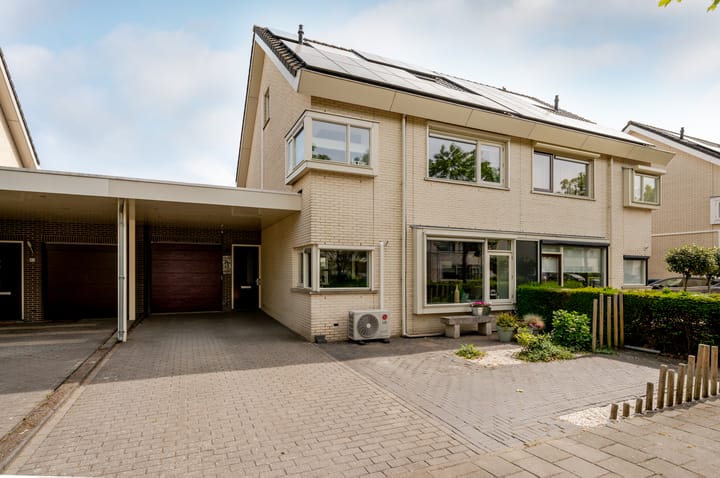 Foto 1 van Salentijnerhout 38